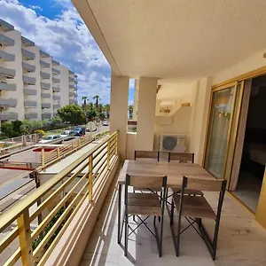 https://apartamento-novelty-i.catalonia-hotels.com