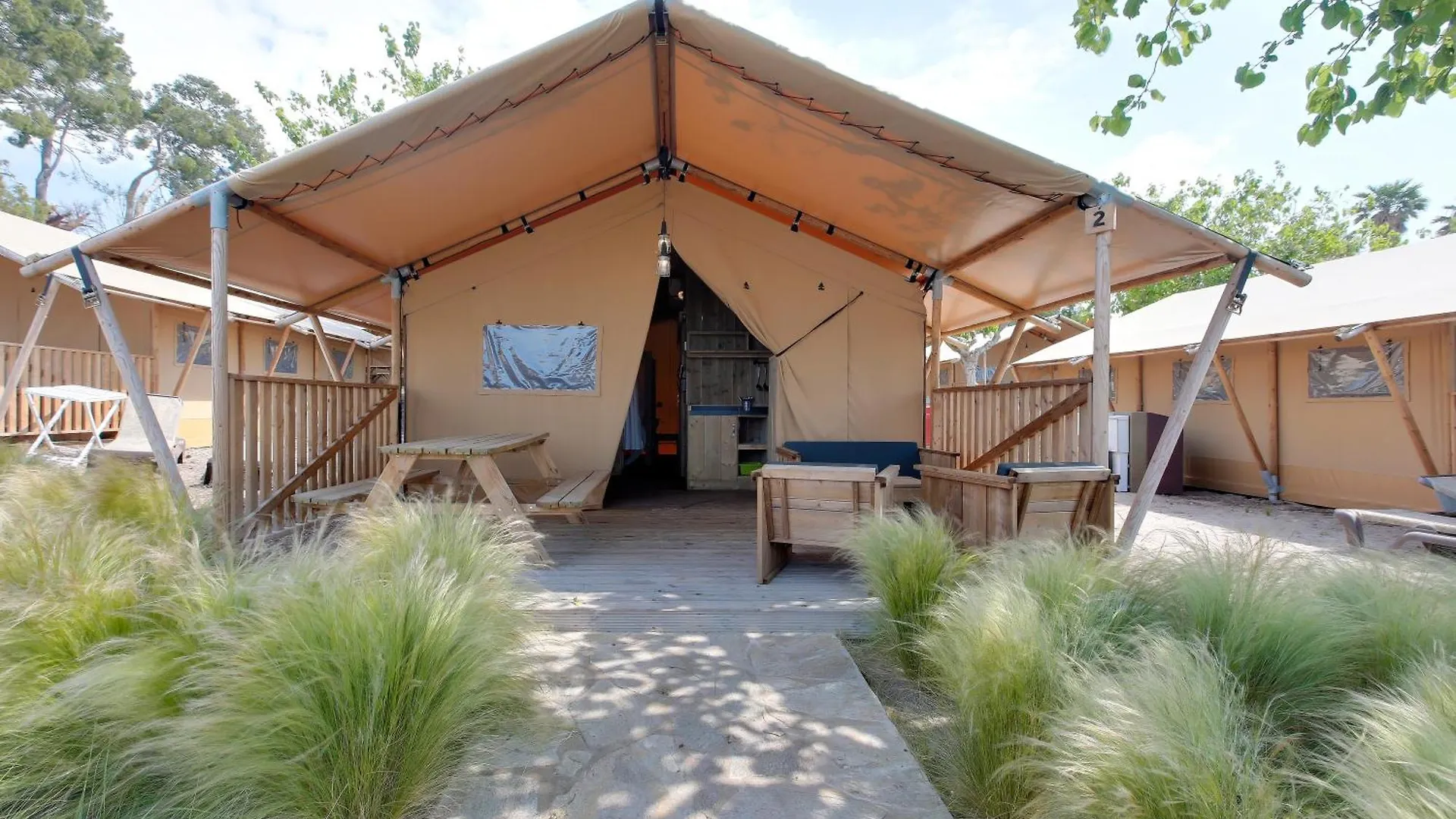 Camping&Resort Sangulí Salou 4*,  España